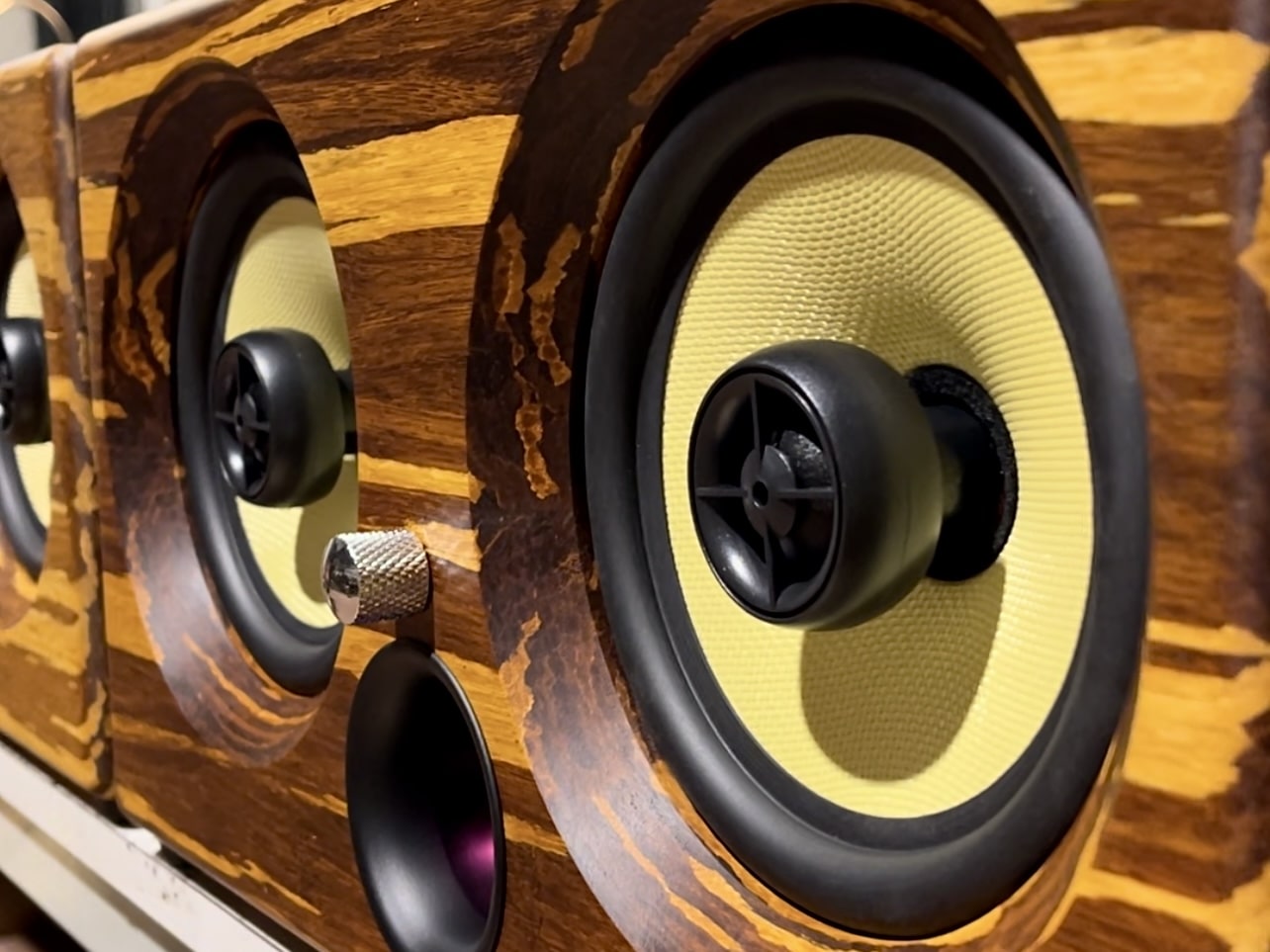 speakers