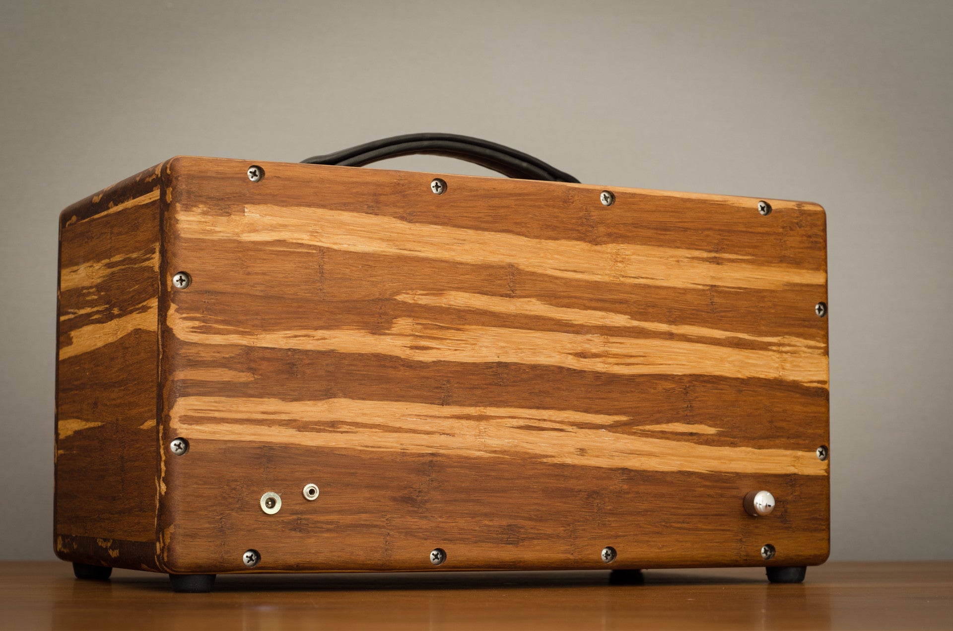 Best airplay speaker 2015 review wifi bluetooth speakers aptx new latest ultimate coolest speakers available wood solid woods wooden vintage hipster audiophile tk2050 sta508 sta516 tripath amplifier guitar amplifier HD sound music high resolution boombox