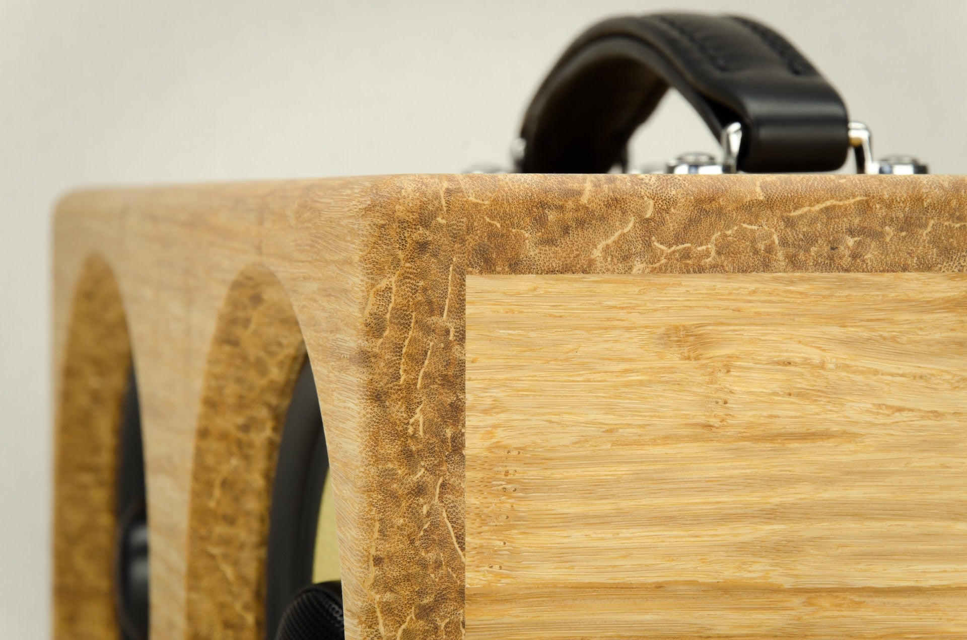 Thodio iBox™ XC High Density Natural Bamboo