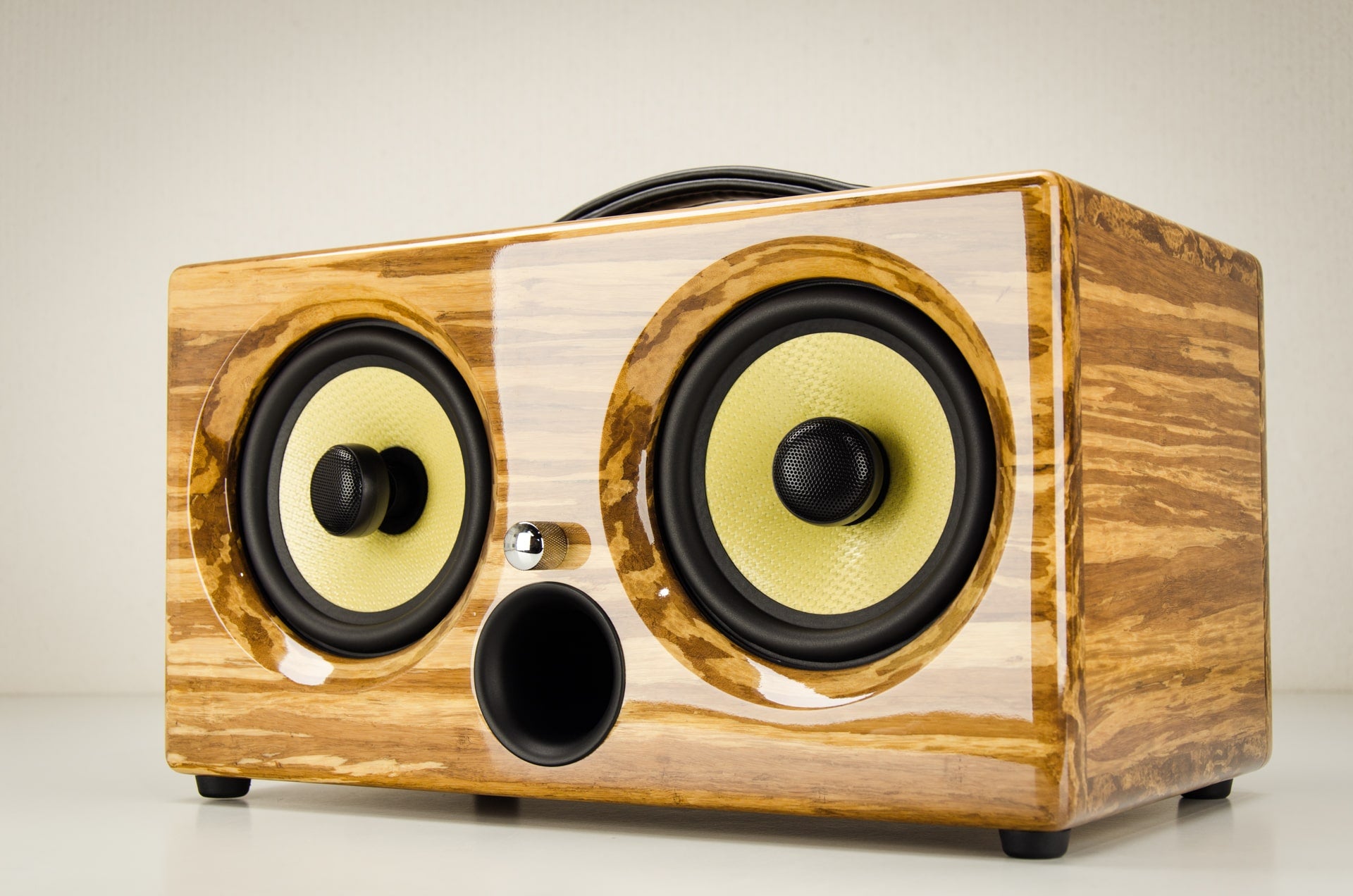 Portable tiger stripe Bluetooth speaker