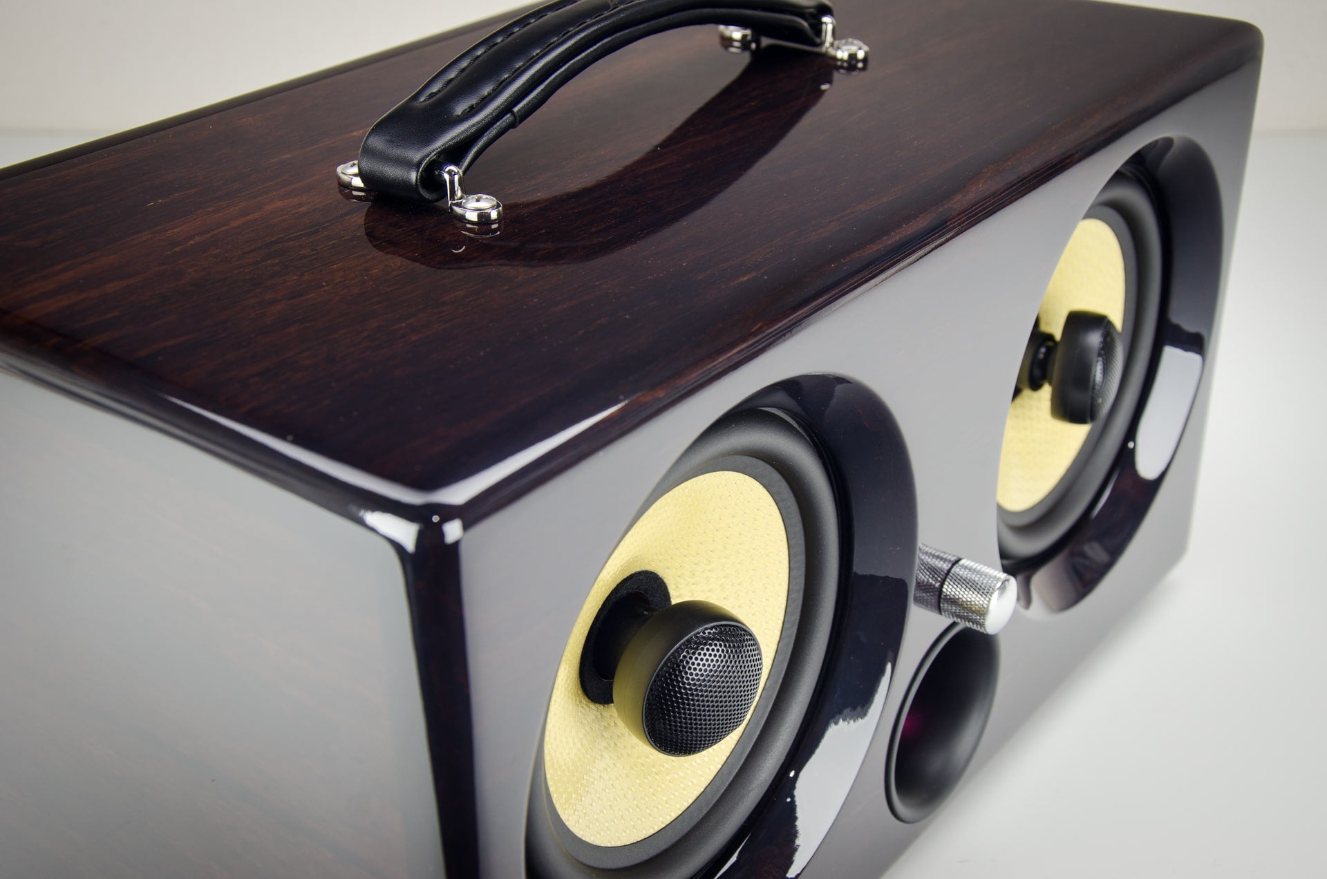 iBox™ XC HD Ebony Bamboo Wireless Bluetooth Speaker