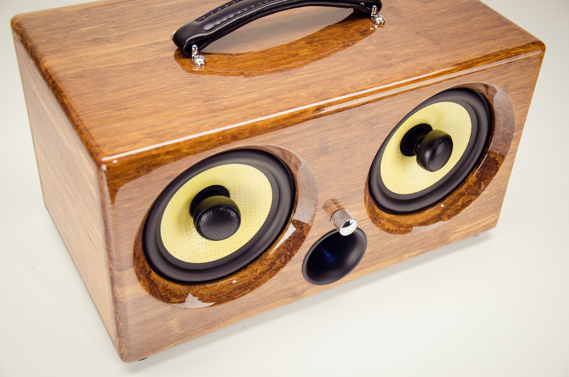 best wireless speakers review design bamboo wood wooden ibox xc wifi bluetooth audiophile golf speaker custom outdoor